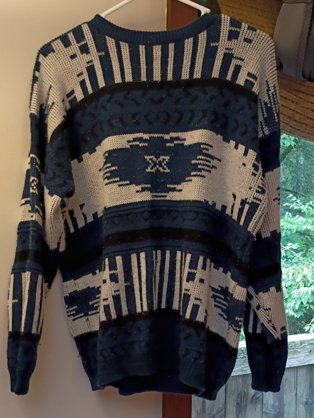 Men's Navy and Cream Patterned Knit Sweater
